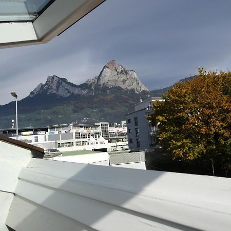 Bed and Breakfast No Such Thing Schwyz Esterno foto