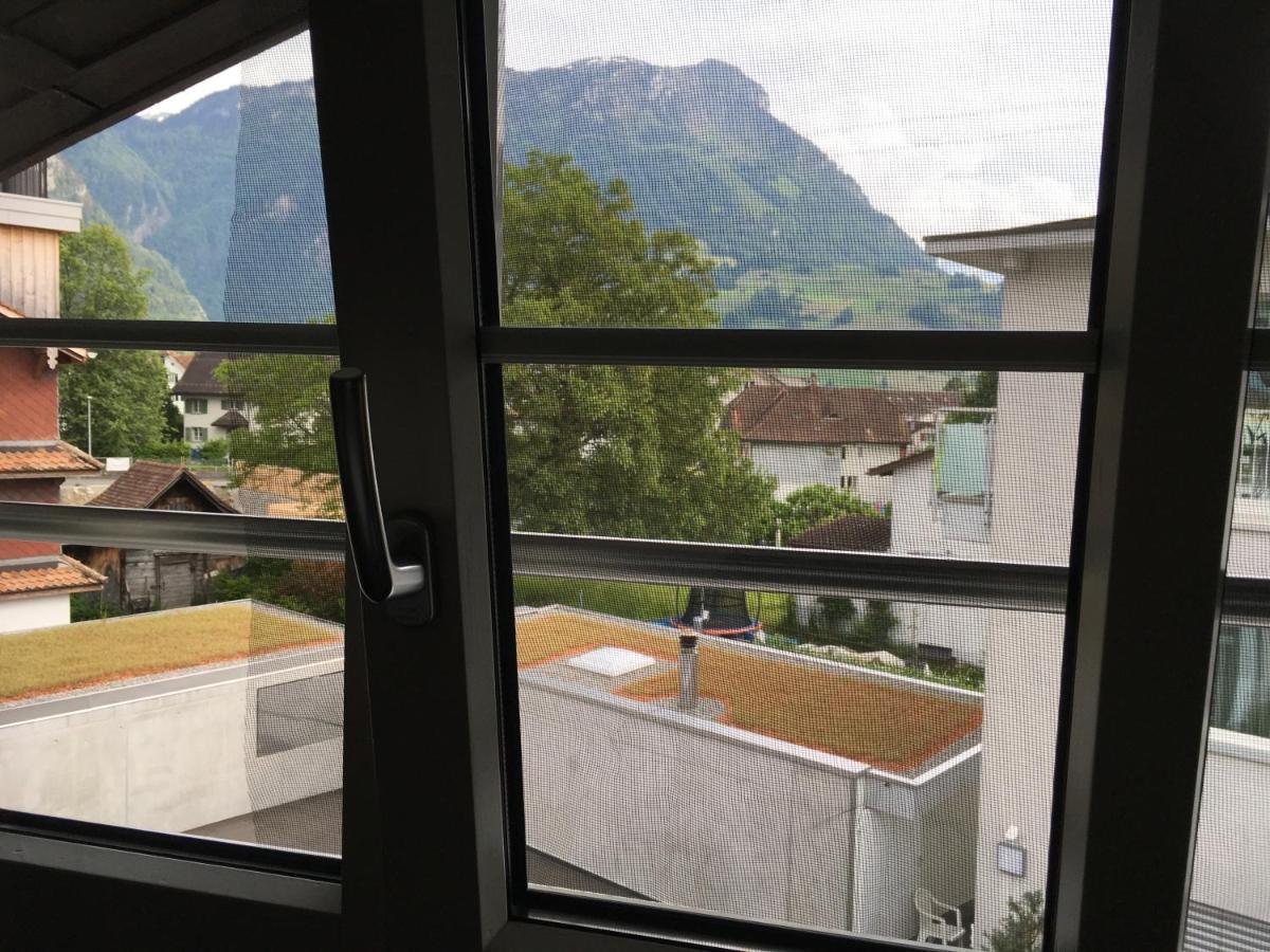 Bed and Breakfast No Such Thing Schwyz Esterno foto