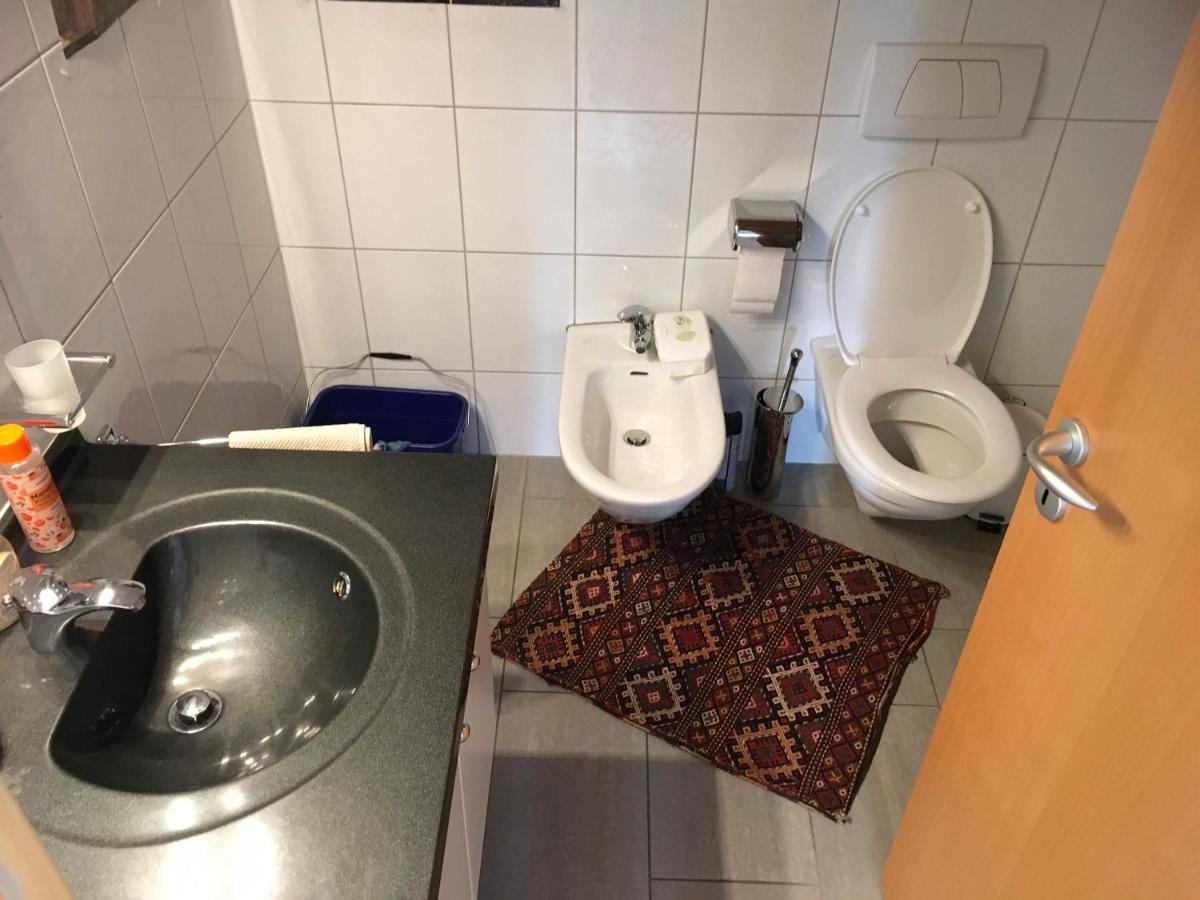 Bed and Breakfast No Such Thing Schwyz Esterno foto