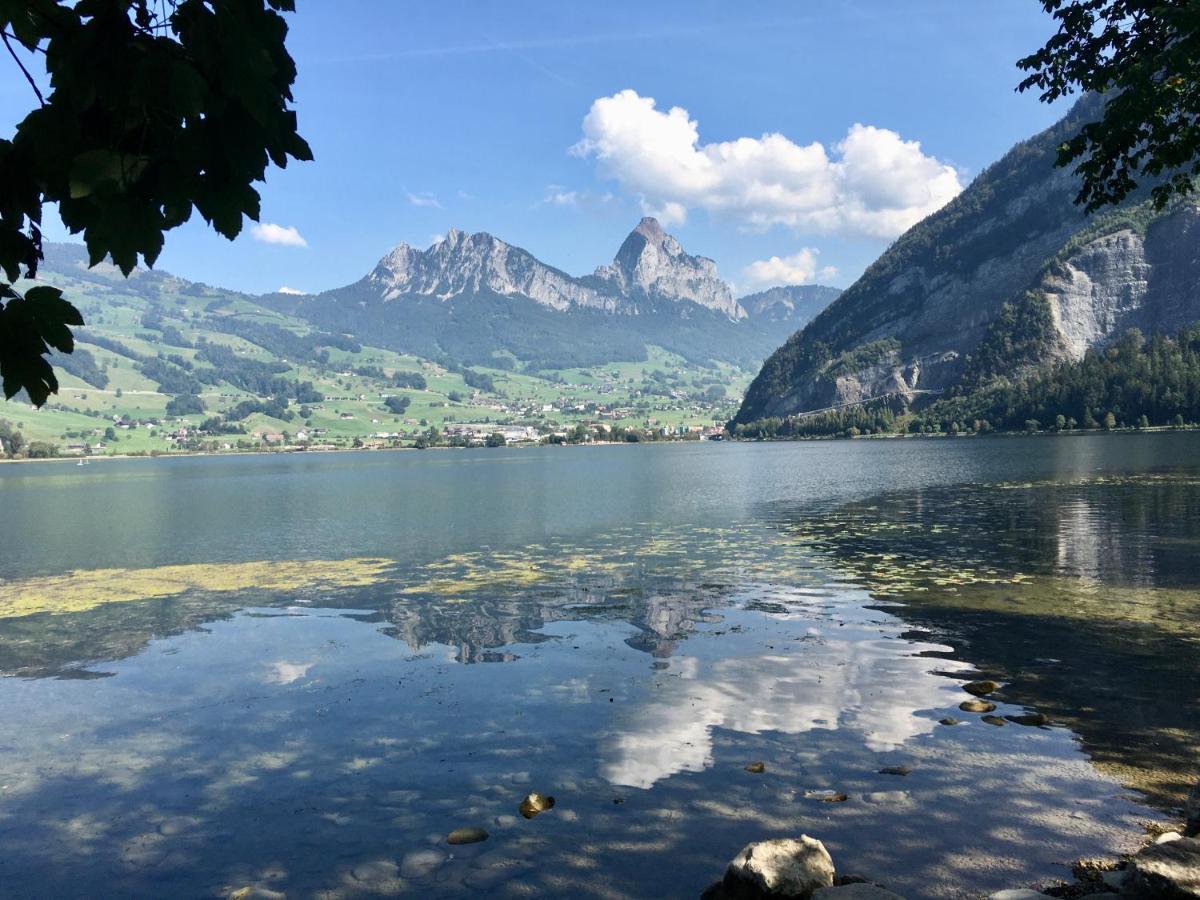 Bed and Breakfast No Such Thing Schwyz Esterno foto